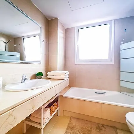 Fantastic Ocean View Apt, Ac! Parking! Terrace! Pa86 Apartmán